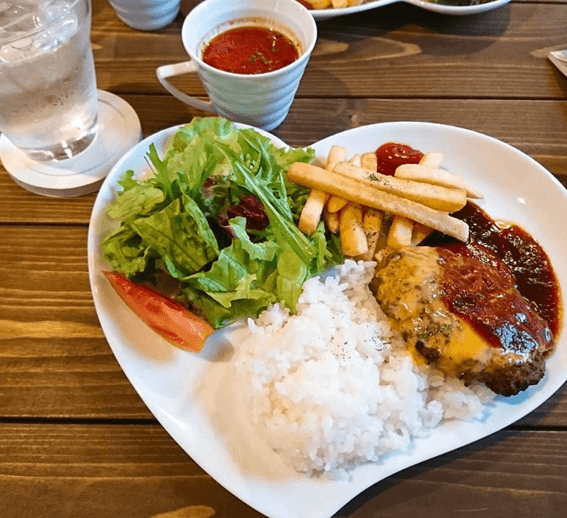 恵庭,ランチ,穴場,おしゃれ,口コミ,評判,Café_La_Liberté,ミモザの園