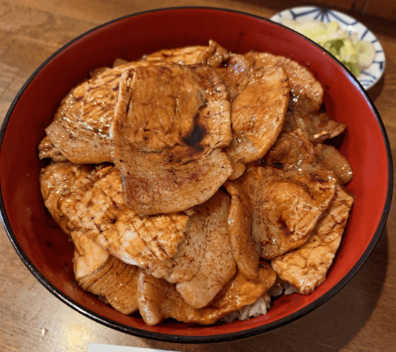 恵庭,豚丼,おすすめ,特徴,口コミ,評判,ミシュラン,炭焼豚丼空海,島松